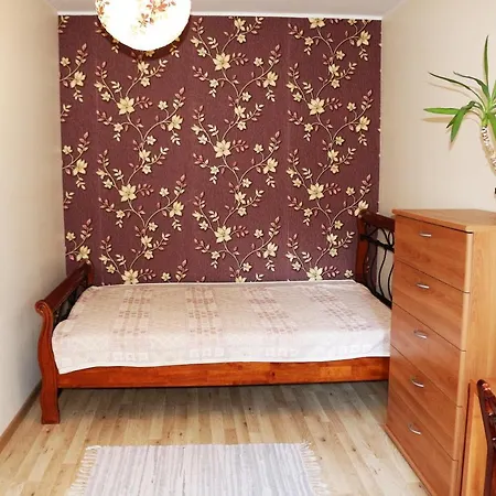 Cozy 2 Level Near Old Town Free Parking